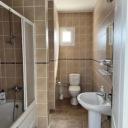 Apartment A Big With A Private Pool/ Havuzlu Genis